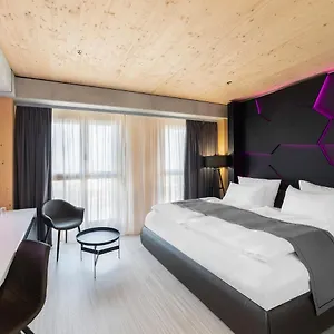 Otel Dormero Hoho
