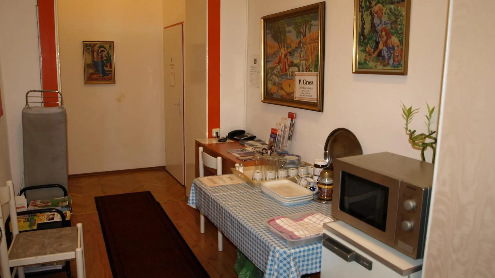 Pension Gross Wiedeń Austria