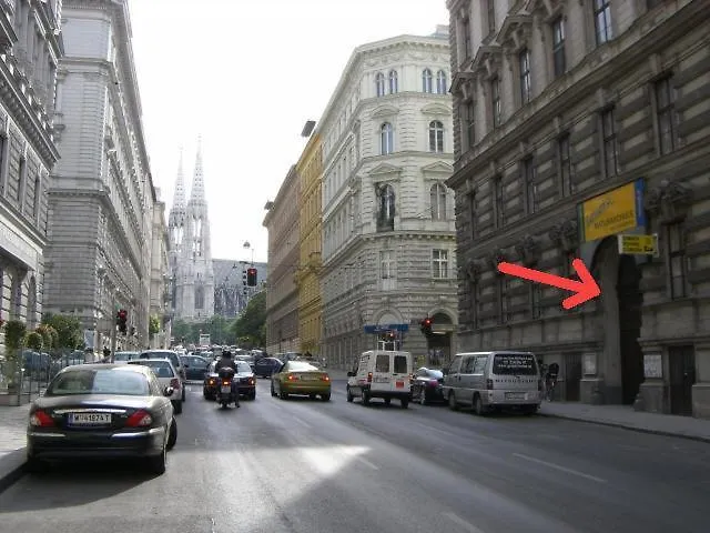 Pension Gross Vienna